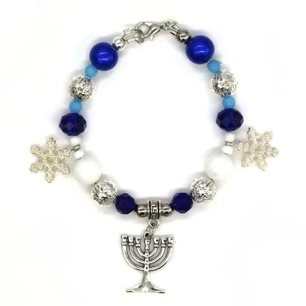 Bracelet with Hanukkah theme. Menorah. - Picture 2 of 2